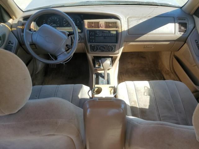 1996 Toyota Avalon XL