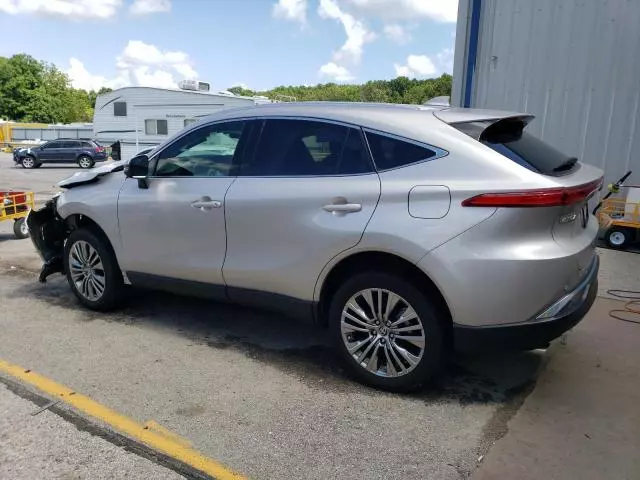 2022 Toyota Venza LE