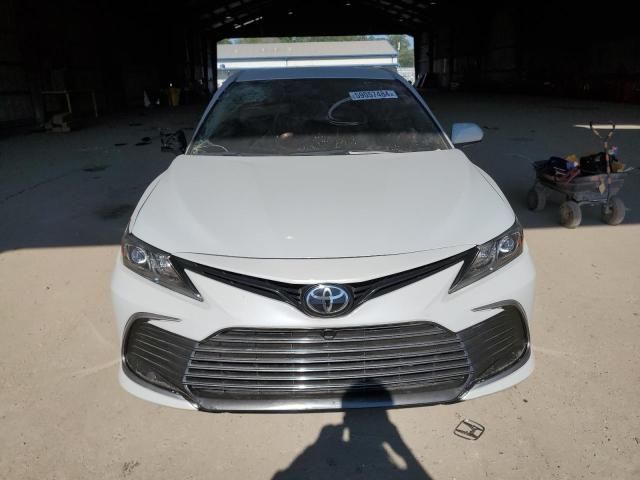 2022 Toyota Camry LE