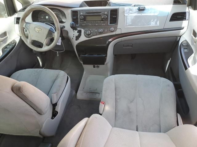 2011 Toyota Sienna