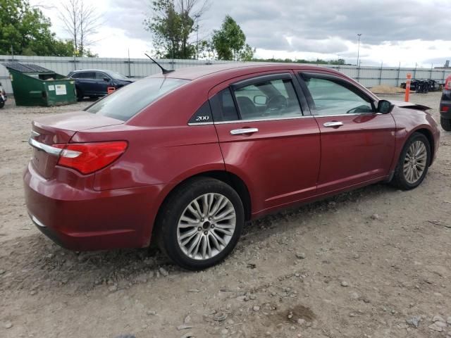 2013 Chrysler 200 Limited