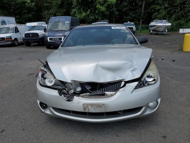 2004 Toyota Camry Solara SE