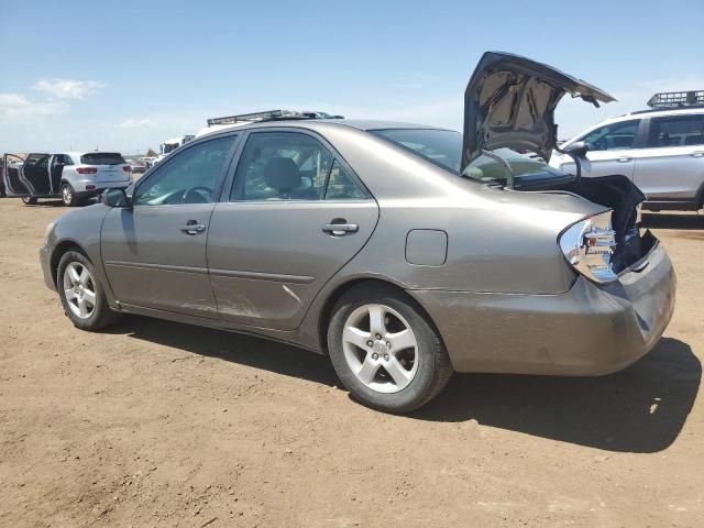 2004 Toyota Camry SE