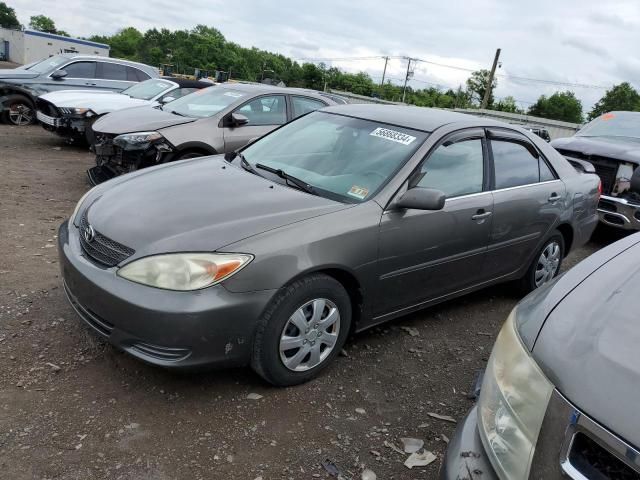 2004 Toyota Camry LE