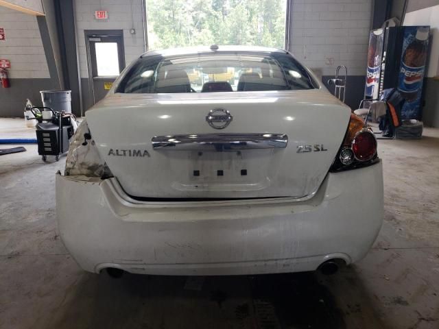 2010 Nissan Altima Base