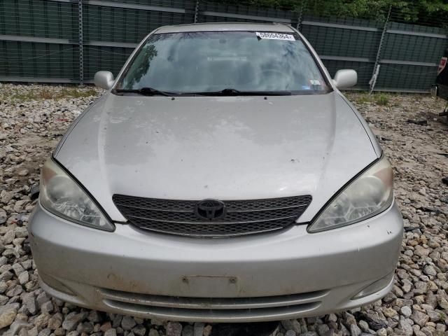 2004 Toyota Camry LE