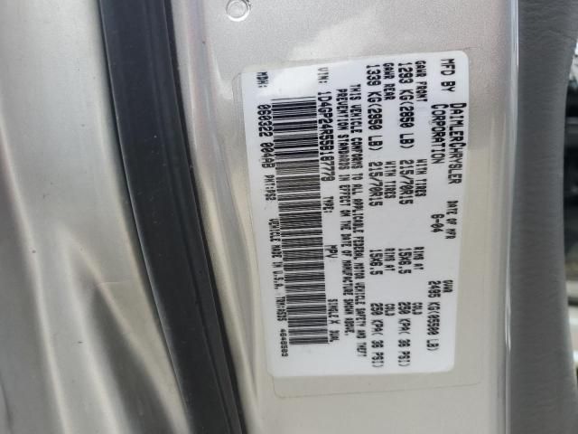 2005 Dodge Grand Caravan SE