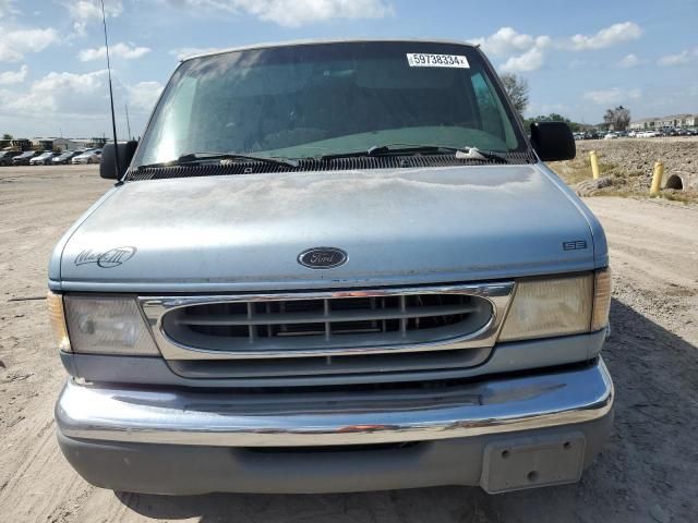 2000 Ford Econoline E150 Van