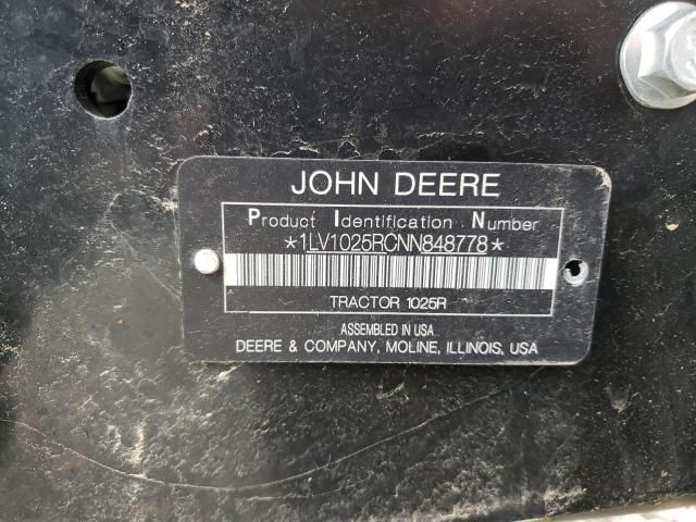 2022 John Deere 1025R