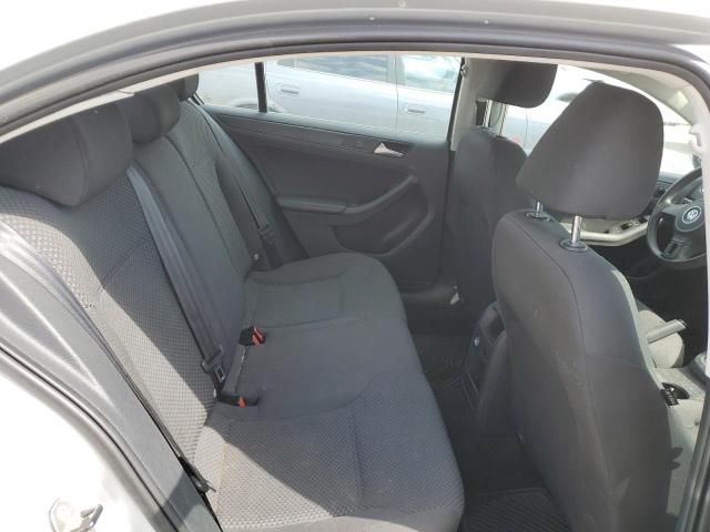 2013 Volkswagen Jetta Base