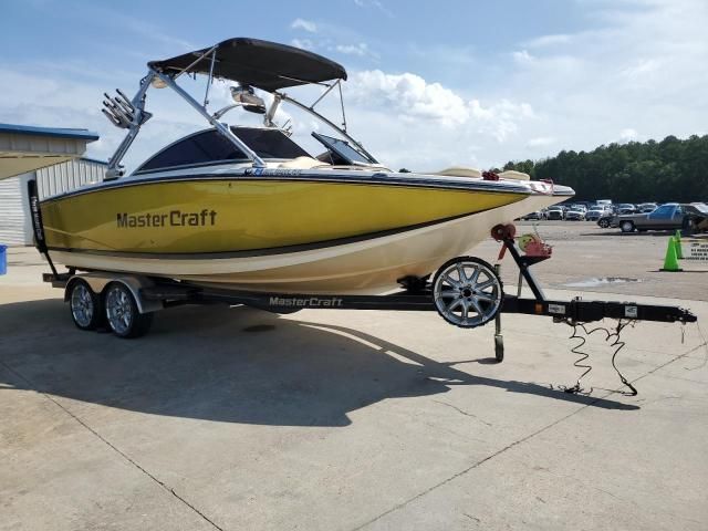 2008 Mastercraft Craft Boat