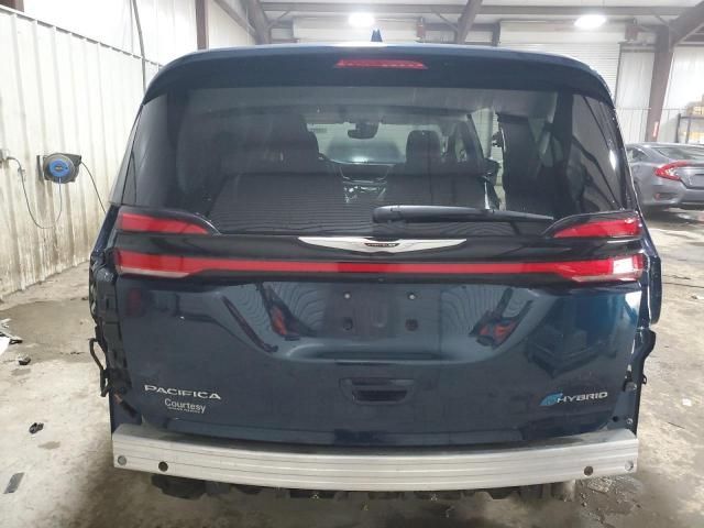 2022 Chrysler Pacifica Hybrid Touring L