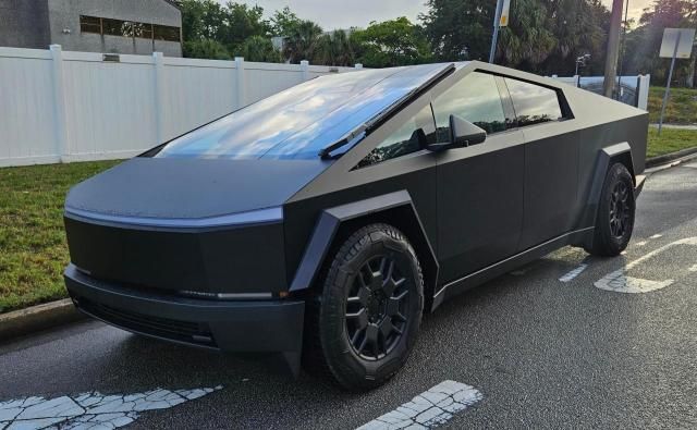 2024 Tesla Cybertruck