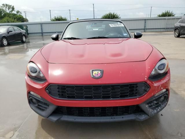 2017 Fiat 124 Spider Classica