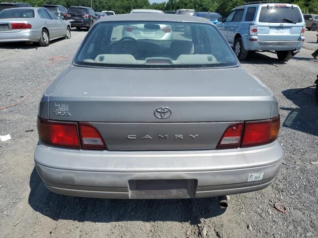 1995 Toyota Camry DX