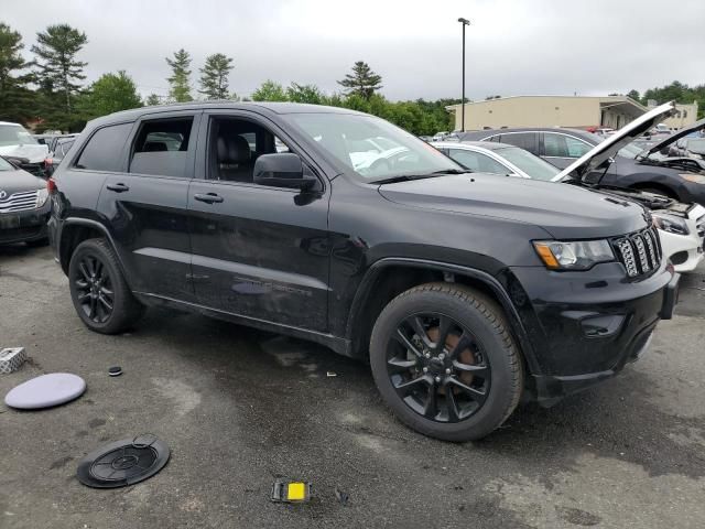 2020 Jeep Grand Cherokee Laredo