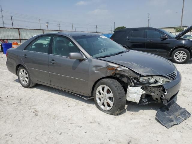 2005 Toyota Camry LE