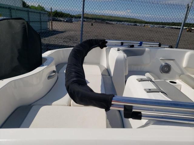 2014 Bayliner Boat