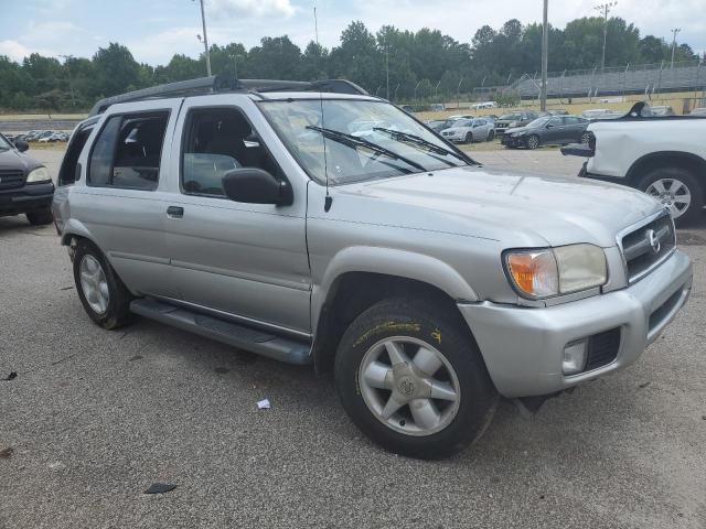 2002 Nissan Pathfinder LE