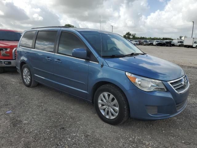 2012 Volkswagen Routan SE