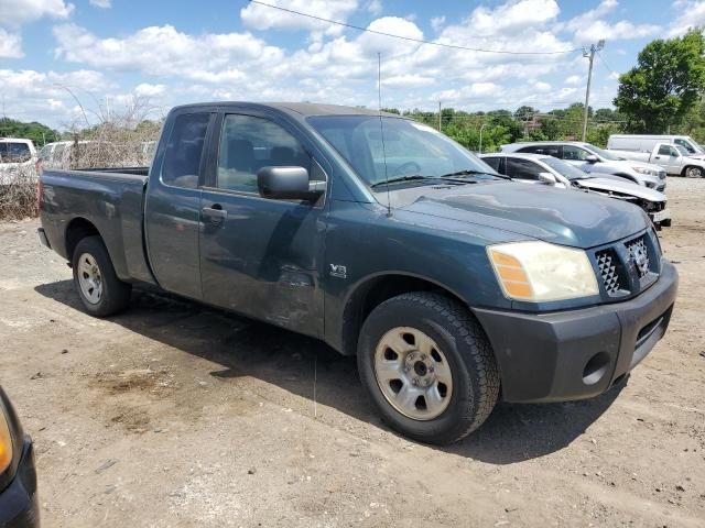 2004 Nissan Titan XE