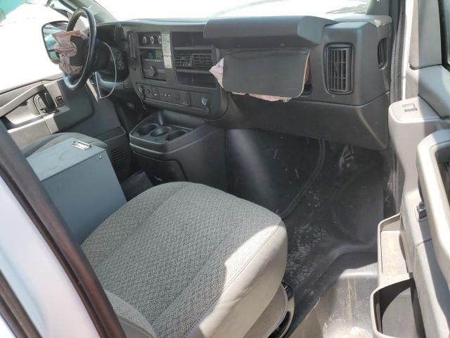 2021 Chevrolet Express G2500