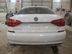 2016 Volkswagen Passat SE