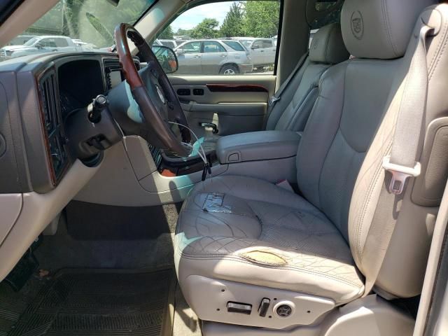 2005 Cadillac Escalade Luxury