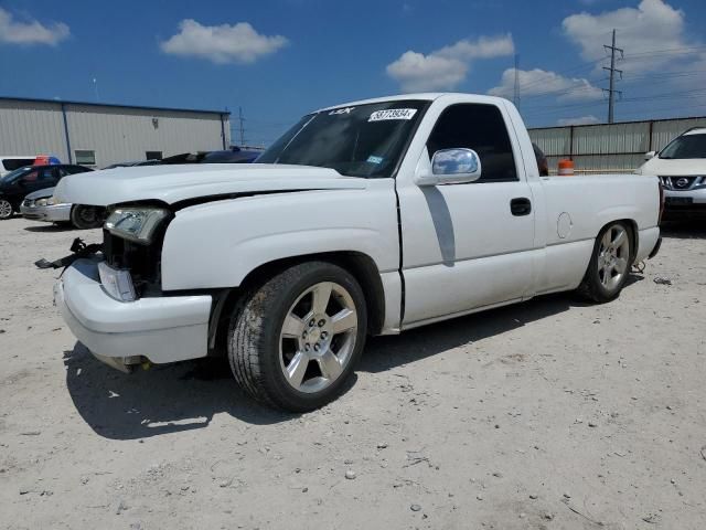 2004 Chevrolet Silverado C1500