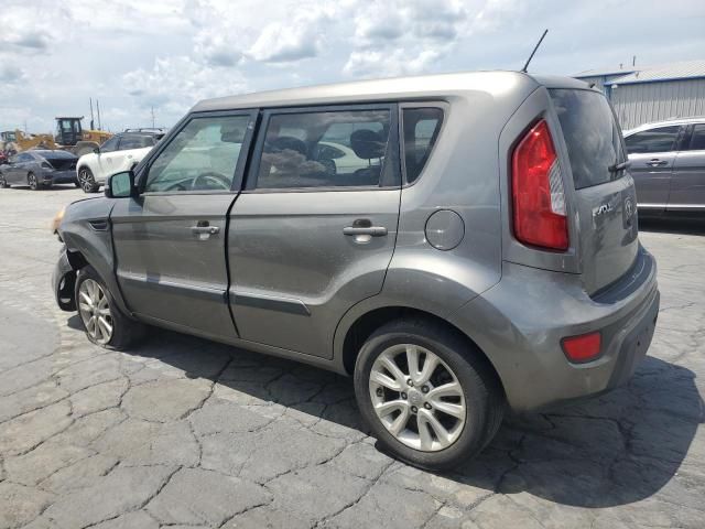 2013 KIA Soul +