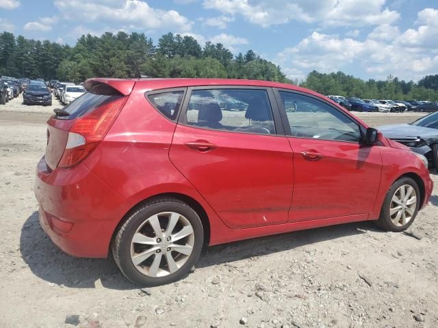 2012 Hyundai Accent GLS