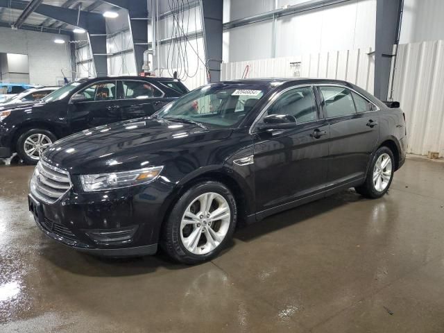 2016 Ford Taurus SEL