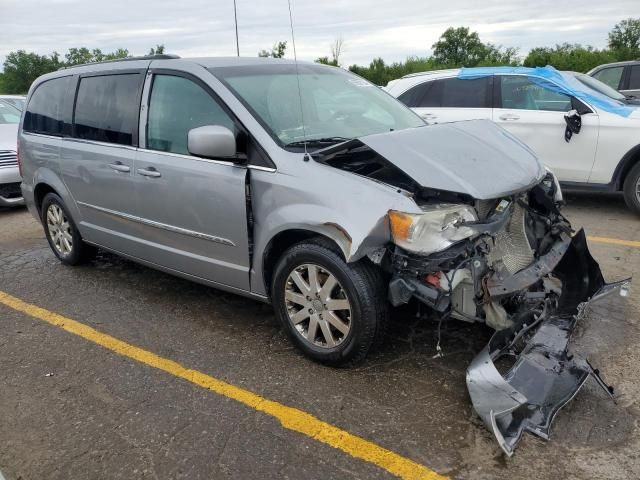 2013 Chrysler Town & Country Touring