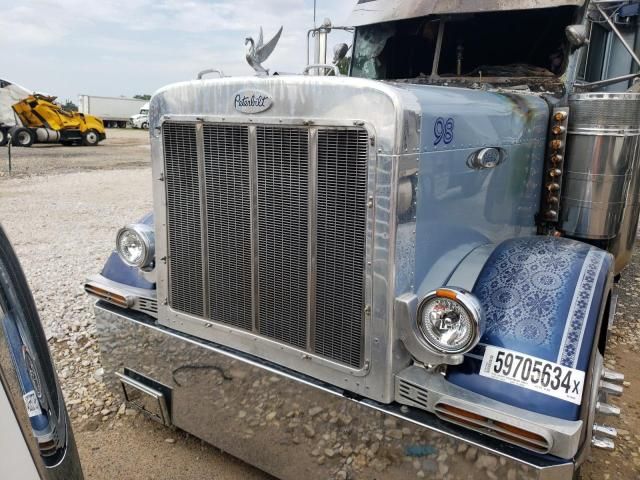 2002 Peterbilt 379