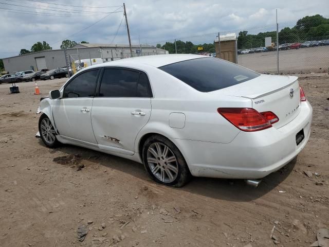 2005 Toyota Avalon XL