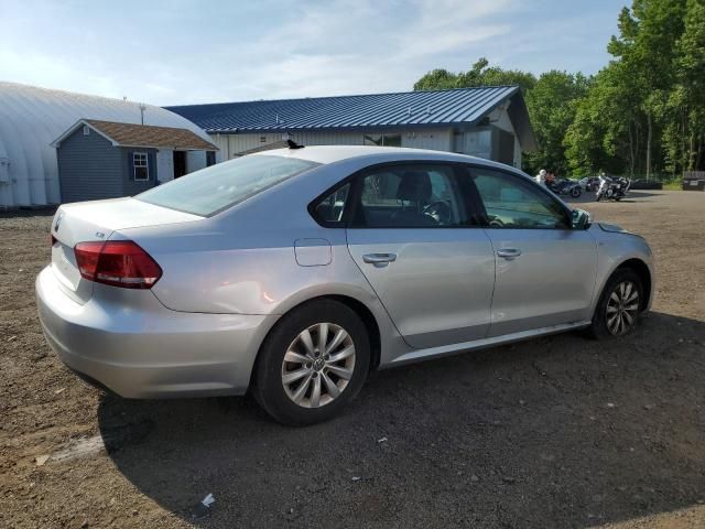 2014 Volkswagen Passat S