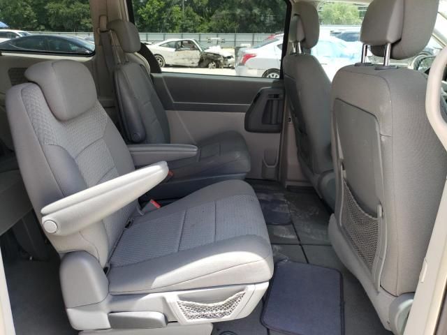 2010 Chrysler Town & Country Touring