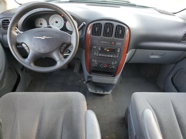 2006 Chrysler Town & Country