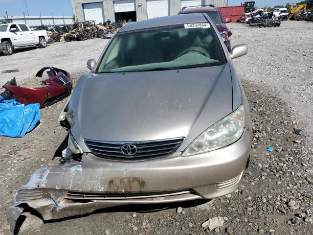 2005 Toyota Camry LE