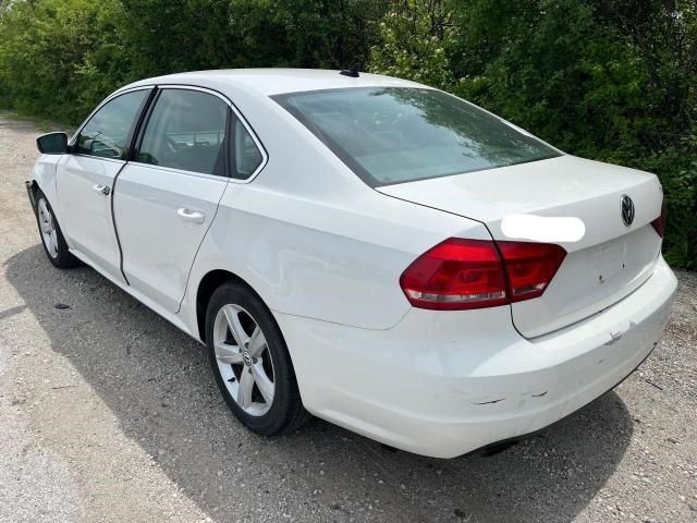 2015 Volkswagen Passat SE