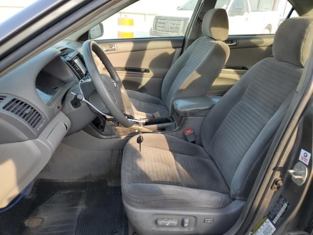 2005 Toyota Camry LE