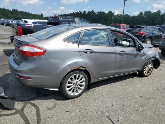 2014 Ford Fiesta SE