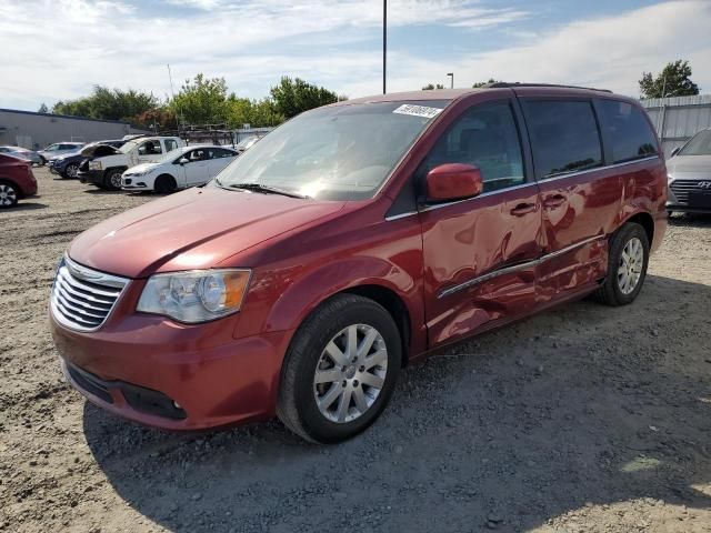 2013 Chrysler Town & Country Touring