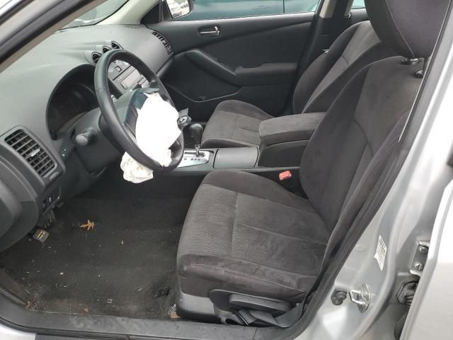 2011 Nissan Altima Base