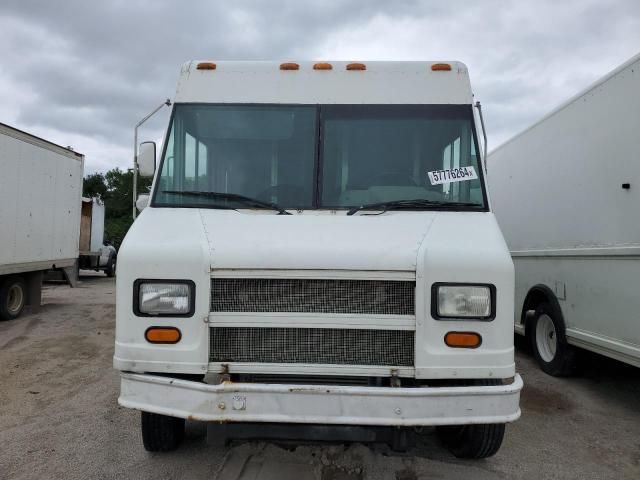 1999 Freightliner Chassis M Line WALK-IN Van