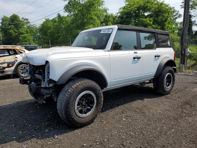 2021 Ford Bronco Base