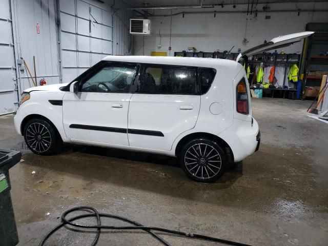 2010 KIA Soul +