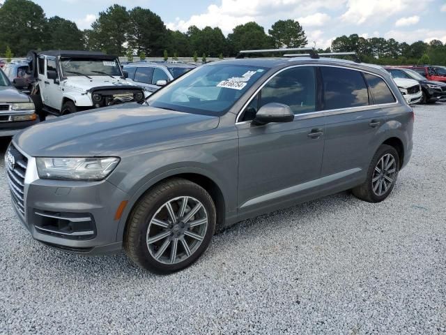 2017 Audi Q7 Premium Plus