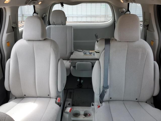 2012 Toyota Sienna LE