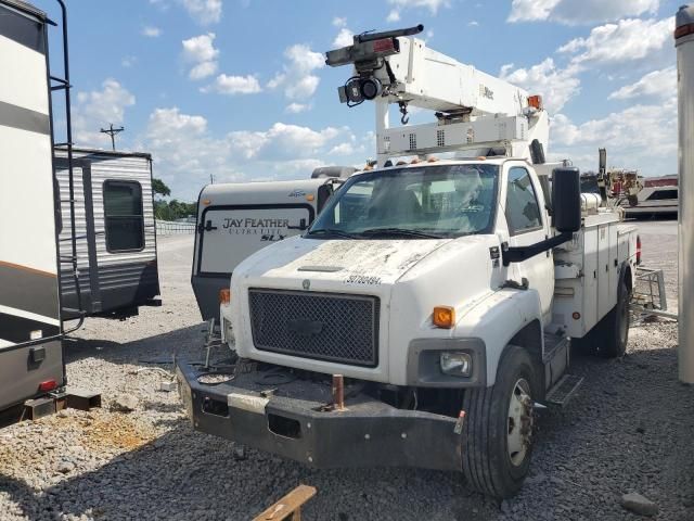 2007 Chevrolet C7500 C7C042